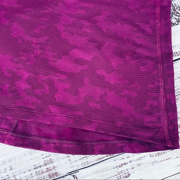 Lululemon Fuscia Camo Tank - Picture 4 of 7